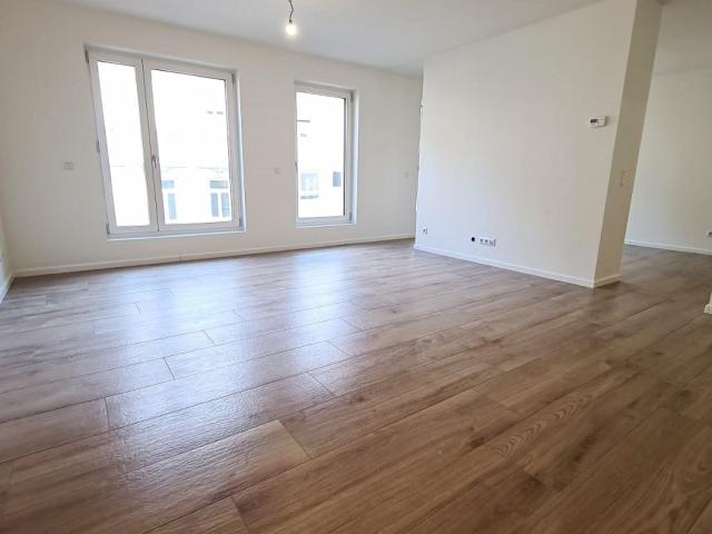 JEDLESEE, ANTON BOSCH GASSE, 50 m2 Neubau, 2 Zimmer, Komplettküche, Duschbad, Fußbodenheizung, 2. Liftstock