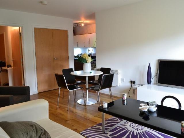 Jefferson House, West Drayton UB7, 1 bed flat to rent, £1,350 pcm | PrimeLocation