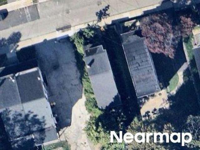 Jefferson St