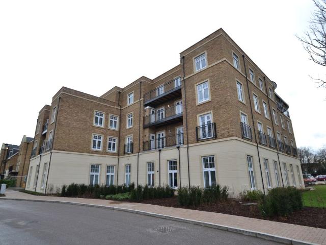 Jefferson Place, Bromley BR2, 2 bed flat to rent, £1,800 pcm | PrimeLocation