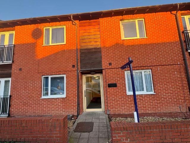 Jefferson Place, Grafton Road, West Bromwich B71, 1 bed flat to rent, £775 pcm | PrimeLocation