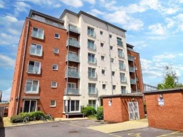 Jeffrey Place, Reading RG1, 2 bed flat to rent, £1,350 pcm | PrimeLocation