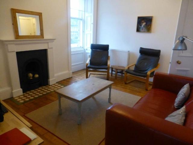 Jeffrey Street, Edinburgh EH1, 2 bed flat to rent, £1,450 pcm | PrimeLocation