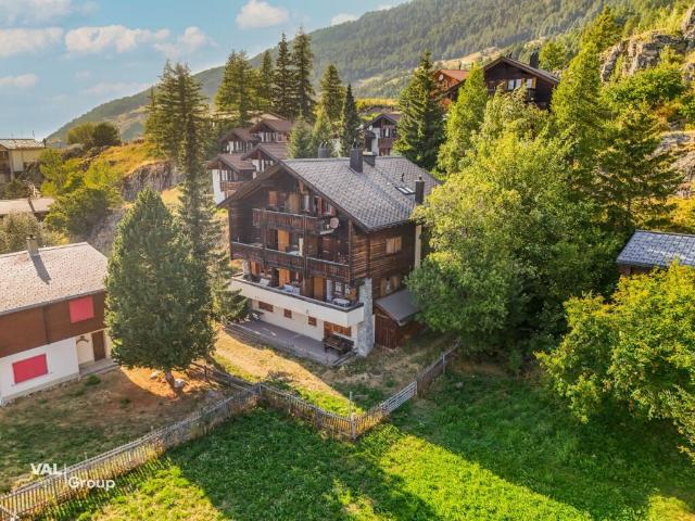 Jeizinen Wohnen, wo Ruhe, Aussicht und Berggefühl zusammenfinden