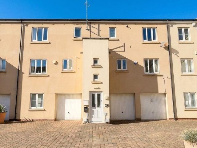 Jekyll Close, Stapleton, Bristol, Gloucestershire BS16, 4 bed maisonette to rent, £1,800 pcm | PrimeLocation