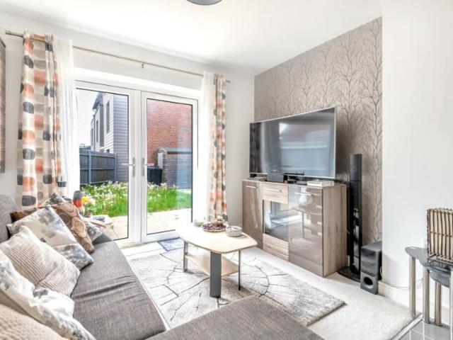 Jelley Way, Woking, Surrey, GU22
