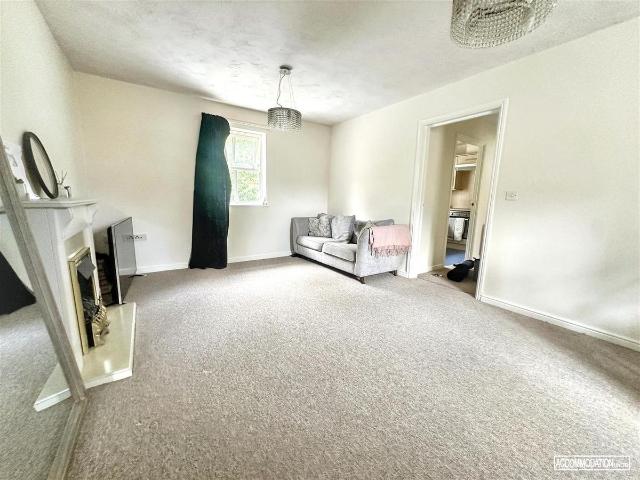 Jellicoe Avenue, Bristol BS16, 2 bed flat to rent, £1,400 pcm | PrimeLocation
