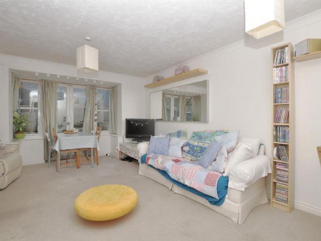 Jellicoe Avenue, Stapleton BS16, 3 bed property to rent, £2,550 pcm | PrimeLocation