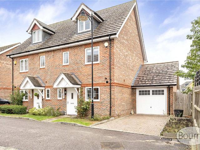 Jersey Close, Knaphill, Woking, Surrey GU21, 4 bed semi detached house to rent, £2,350 pcm | PrimeLocation