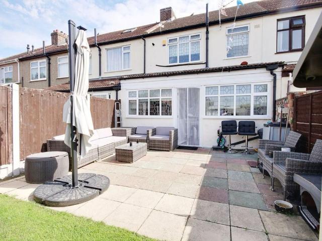 Jersey Road, Rainham, Greater London RM13, 4 bed terraced house to rent, £2,450 pcm | PrimeLocation