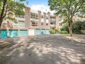 Jesmond Park Court, Tyne and Wear NE7 3 bed flat to rent £1,000 pcm £231 pw