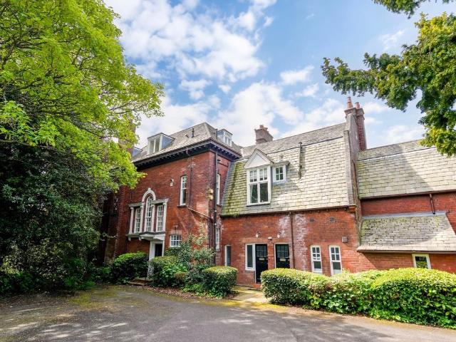 Jesmond Park West, Newcastle Upon Tyne NE7, 2 bed flat to rent, £1,800 pcm | PrimeLocation