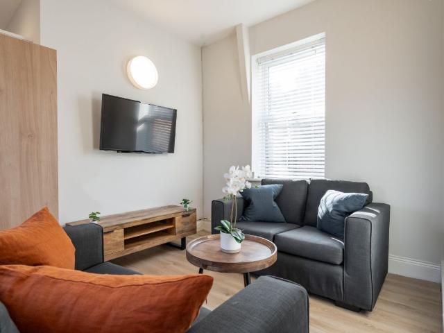 Jesmond Road, Newcastle NE2, 3 bed terraced house to rent, £745 pppm | PrimeLocation