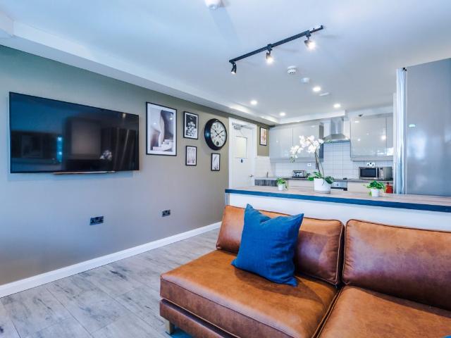 Jesmond View, Newcastle NE2, 5 bed flat to rent, £663 pppm | PrimeLocation