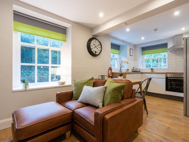 Jesmond View, Newcastle NE2, 2 bed flat to rent, £823 pppm | PrimeLocation