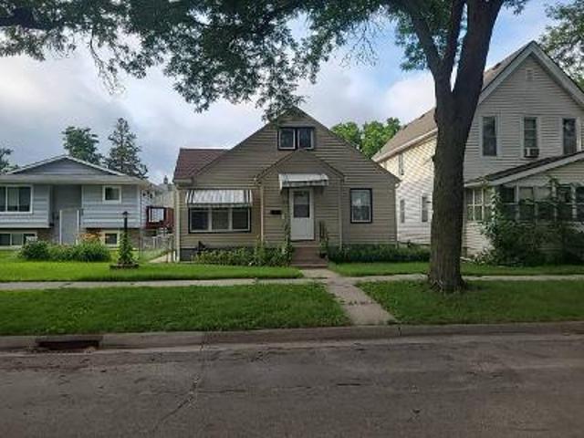 Jessamine Ave E