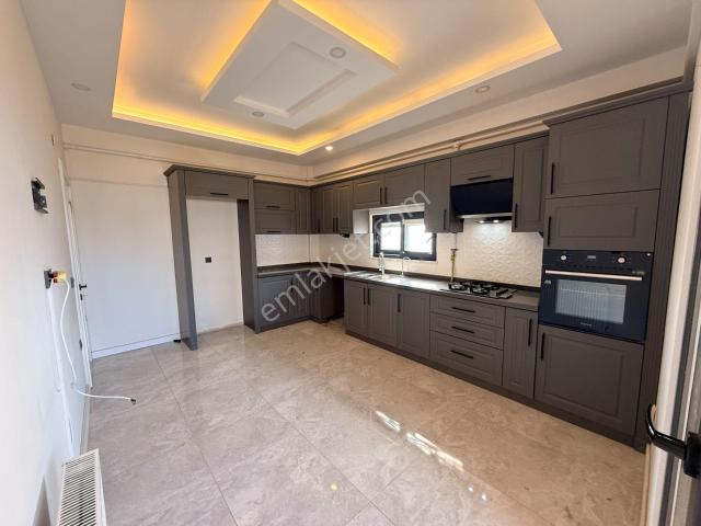 ▀jet'ten Kadıköy'de Ebv. Banyolu Şık Tasarımlı Geniş & Ferah 3+1