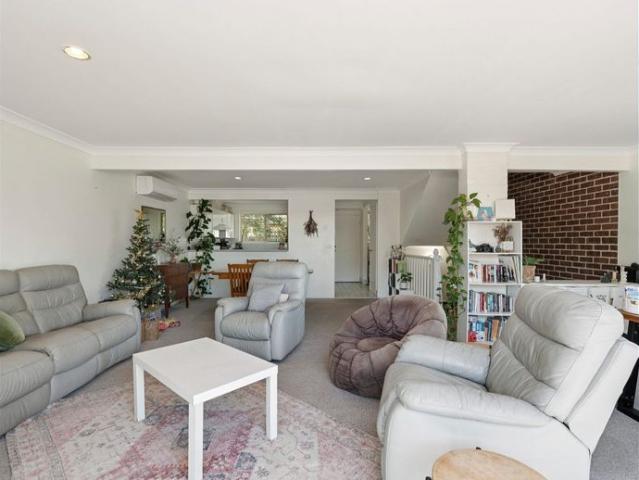 JETTY TOWNHOUSE