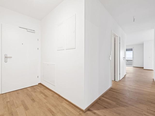 Jetzt 379.000, Statt 399.000, ! Für Familien & Gartenliebhaber: Mehr Als 110 m² Private Außenfläche | 3 Zimmer, Separater Schrankraumbereich | Provisionsfrei & Bezugsfertig