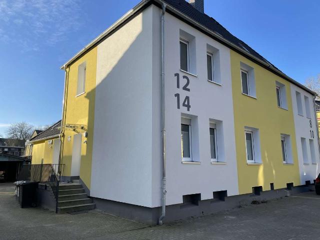 Jetzt Termin vereinbaren! Individuelle 2 Zimmer Whg. mit Balkon