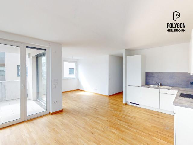 Jetzt Umzugsbonus sichern* Helle 4 Zimmer Wohnung mit Loggia und zwei Bädern – ideal für Familien