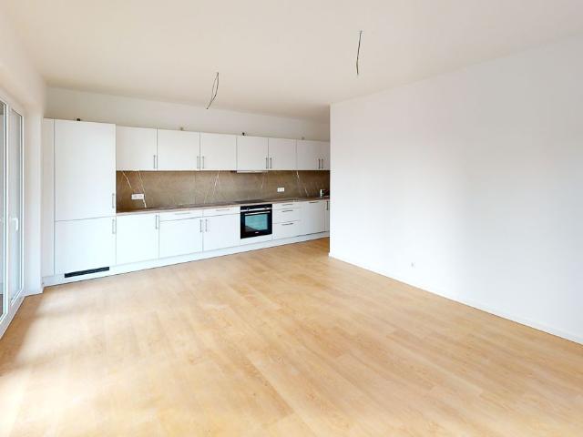 Jetzt Umzugsbonus sichern! 4 Zimmer Wohnung mit moderner Einbauküche und Balkon