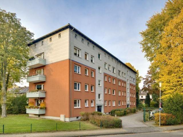 Jetzt zugreifen: 3 Zimmer Wohnung mit Balkon!