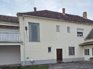Haus for sale in 7041 - Garten, Parkplatz