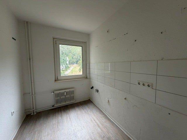 Jetzt zugreifen: renovierte, praktische 2 Zimmer Wohnung im Beisenviertel
