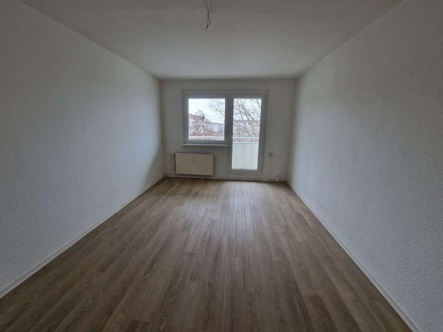 Jetzt aber schnell! Endlich wieder eine 4 Zimmer Wohnung in Hohenstücken vermietbar!