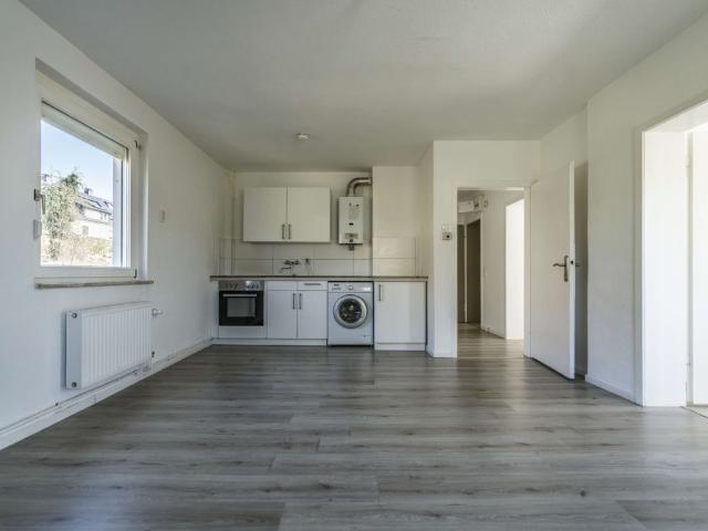 JETZT GROßZÜGIGE 2 ZIMMER WOHNUNG IN ATTRAKTIVER WOHNGEGEND IN HOHENLIMBURG!