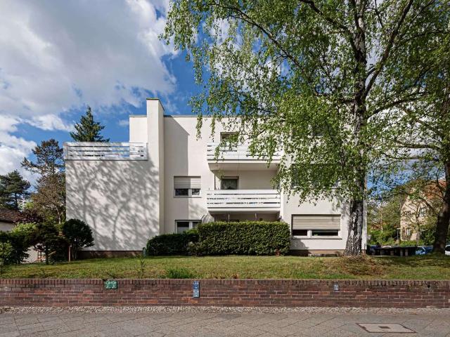 Jetzt investieren* Vermietete 2 Zimmer Wohnung mit großer Terrasse + im idyllischen Zehlendorf