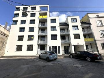 JETZT INVESTIEREN! *AMG 28* Südseitige 3 Zimmer Wohnung in ruhiger Lage inkl. Küche! Erstbezug & Provisionsfrei