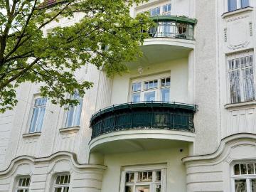 Nur noch bis 30.6. Gebührenbefreiung! Jetzt sichern: Traumhafte Altbauwohnung in Hietzinger Bestlage