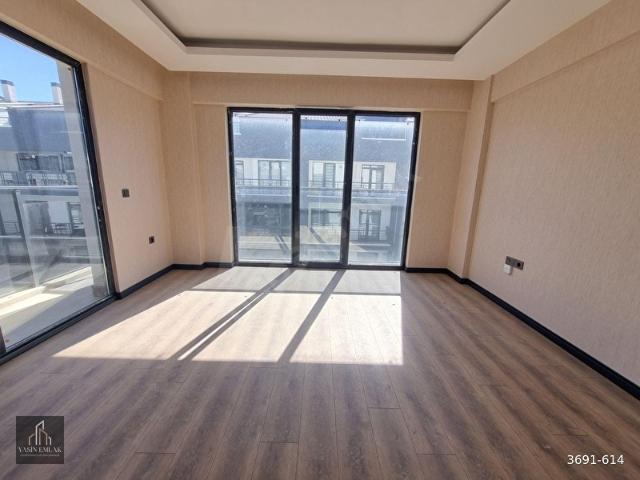 JEWEL AVM YANINDA TAMAMINA KREDİLİ SIFIR SATILIK 3+1 DAİRE