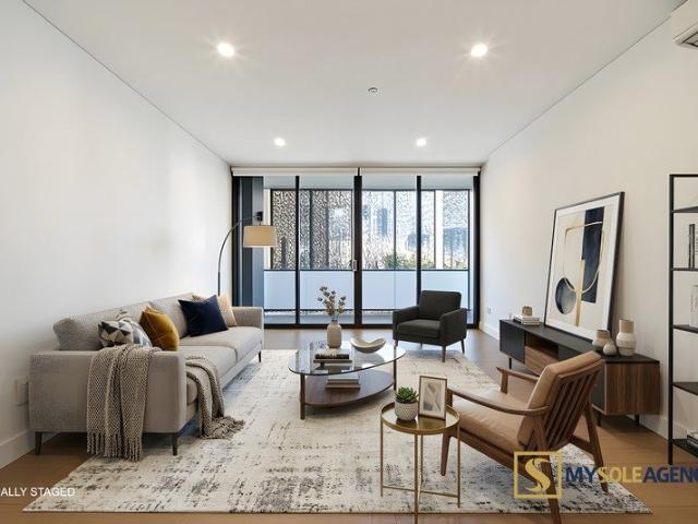Jewel | BOUTIQUE Two Bedroom Apartment with Extra Study