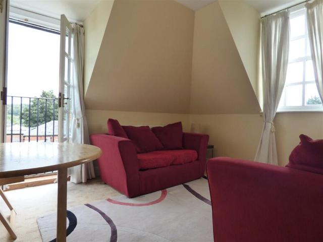 Jewry Street, Winchester, Furnished