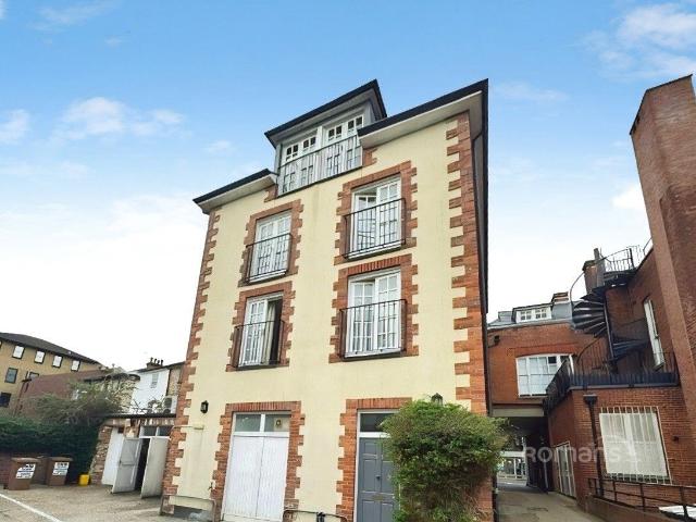 Jewry Street, Winchester SO23, 2 bed flat to rent, £1,500 pcm | PrimeLocation