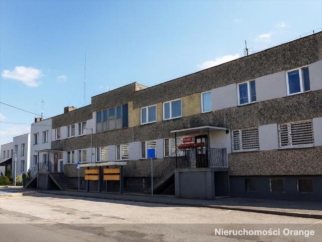 Lokal użytkowy 140 m2 w centrum Jezior Wielkich