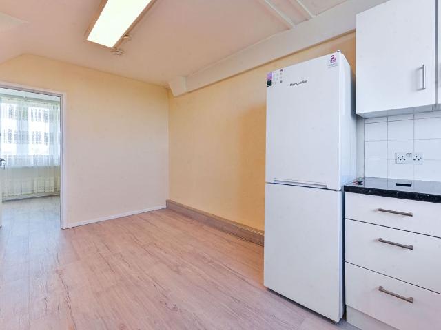 Jim Griffiths House, Clem Attlee Court, Fulham, London SW6, 4 bed flat to rent, £3,850 pcm | PrimeLocation