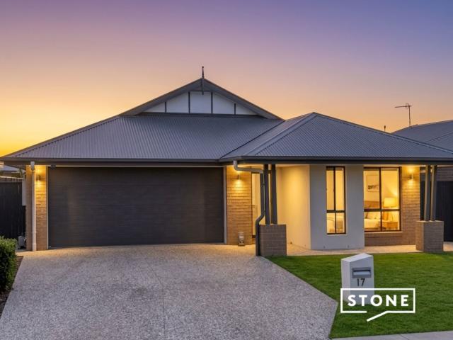 Jimboomba, 17 Boyne Street