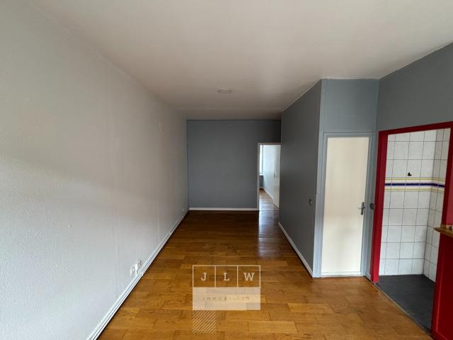 JIC LL152 Lille St Michel 2 pièces non meublé de 37,69m²