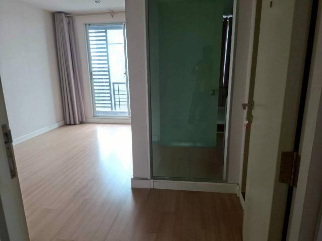 JK2 6025: สัมมากร S9 คอนโดมิเนียม