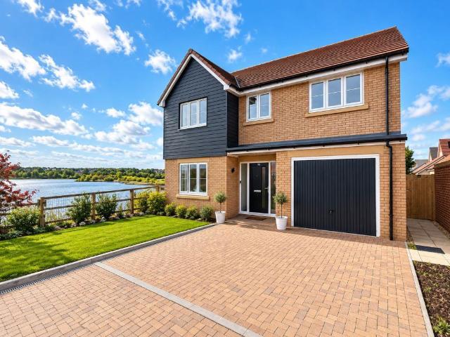 Jones Hill, Hampton Heights, Peterborough PE7, 4 bed detached house to rent, £2,500 pcm | PrimeLocation
