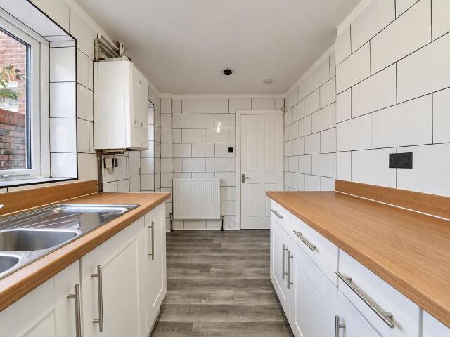 Jones Street, Salford M6, 2 bed terraced house to rent, £1,100 pcm | PrimeLocation