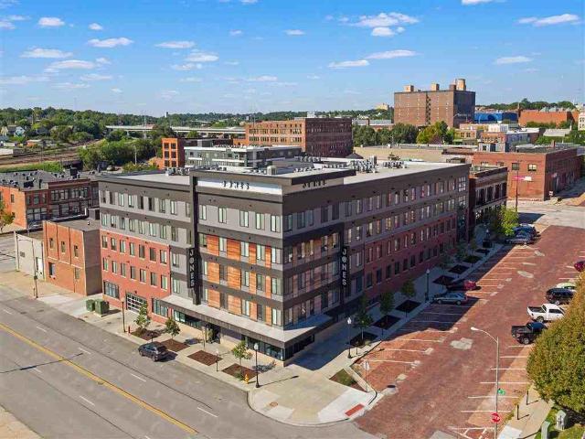 Jones13 2 Bedroom Apartment for Rent at 1301 Jones St, Omaha, NE 68102 Old Market