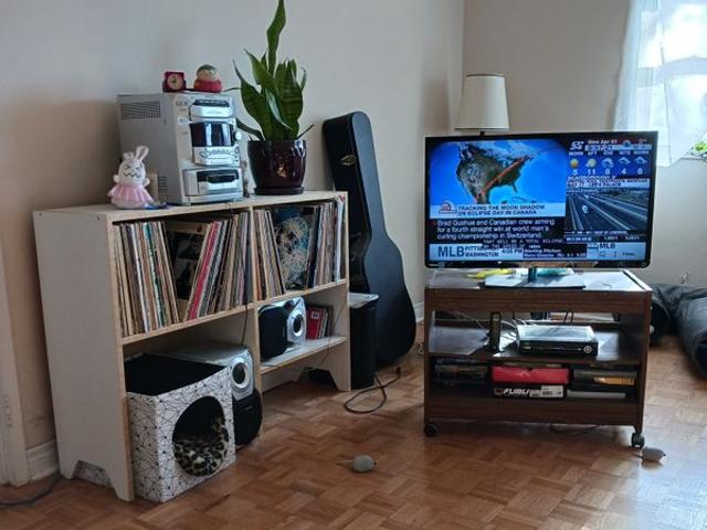 Joanne Brigden Has an Apartment