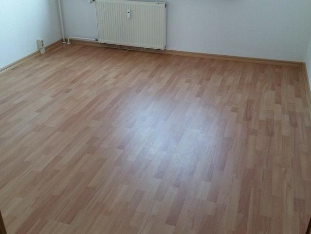 JobCenter geeignet ab 1 Person ruhig + günstig 2 Zi. 40m² sofort verfügbar