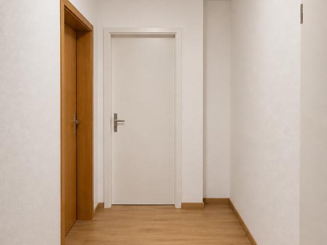 Jobcenter– deine neue Wohnung ist fertig! Job Center–Your new apartment is ready for you to move in!