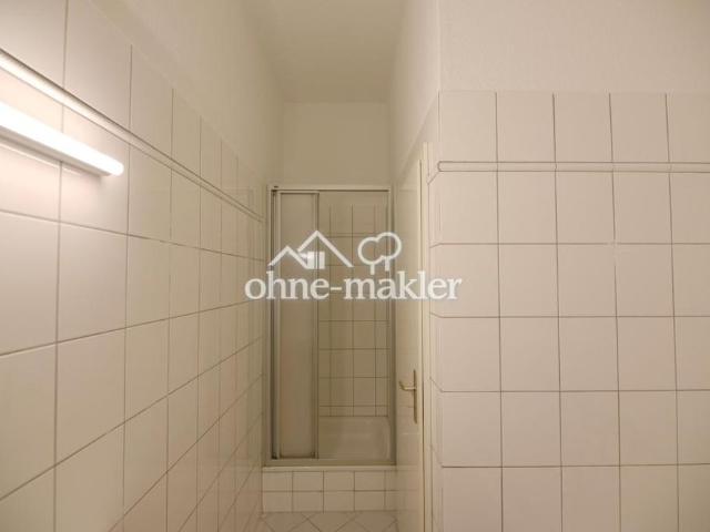 Johannstadt, Nähe Medak, Schöne 4 Raum Wohnung mit Dielenfußboden und Balkon